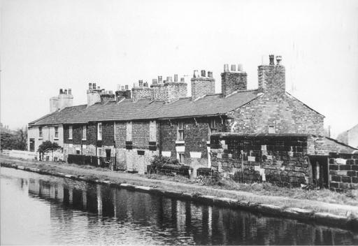 RUNCORN CANAL STREET APPROX 1960 copy