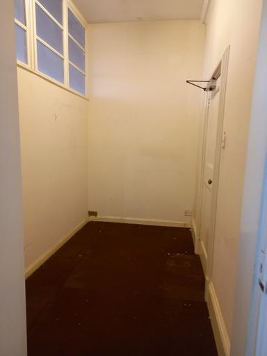 3c: Cubby Hole/Brew Room - all empty
