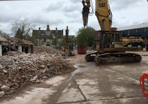 2f: April 8th Progress on the old car park